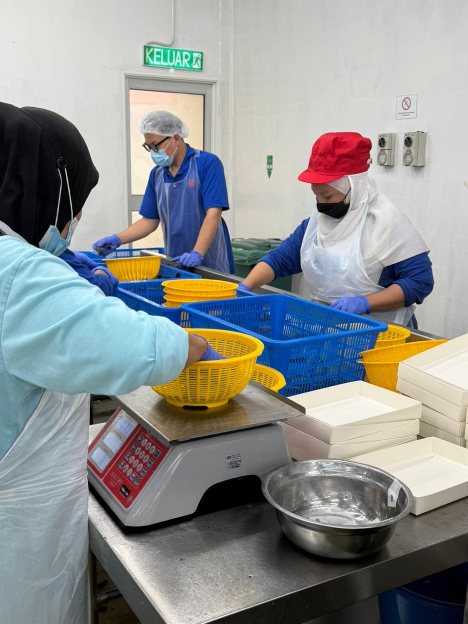 Aquaculture facility and pond environment